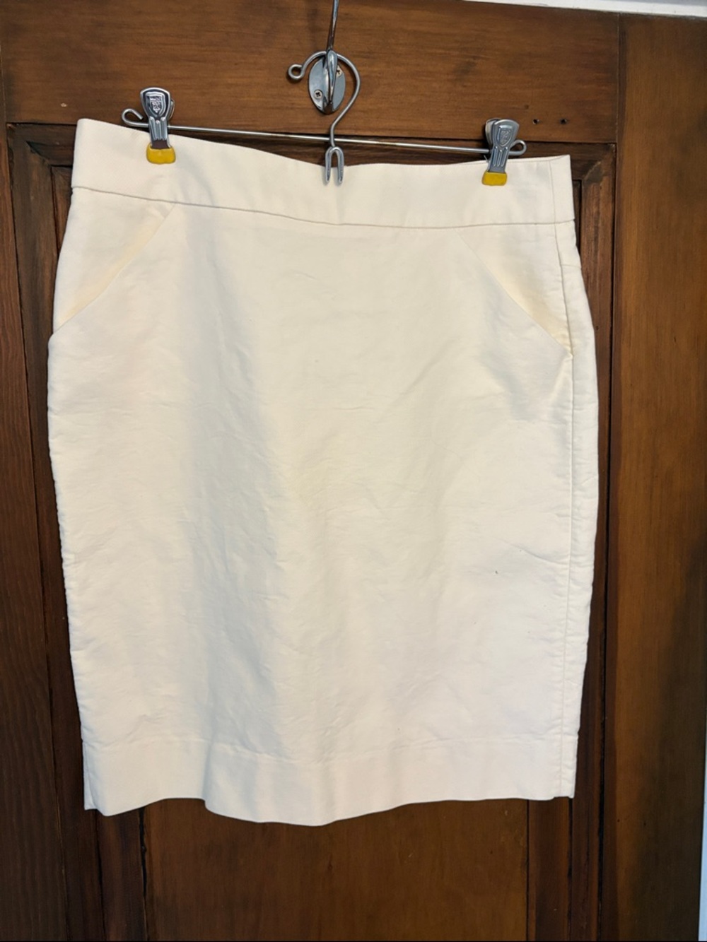 Classic white Pencil Skirt - Women's